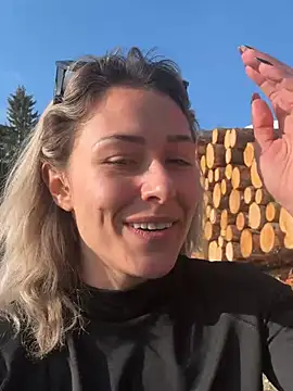 petrouchkaaa  online show from March 2026 02:45:01 PM