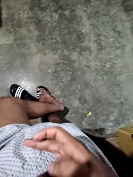 Alyfer23 online show from April 2026 05:38:01 AM