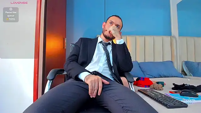 Snapshot of jeanpiere_ chatting on February 2025 02:29:02 PM jeanpiere  online show from February 2025 02:29:02 PM