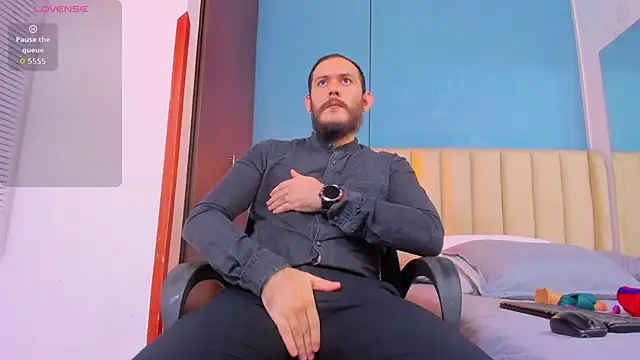 jeanpiere  online show from December 2025 03:35:02 AM