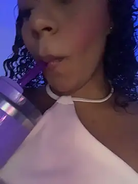 charlotteeruss online show from March 2026 03:25:01 AM