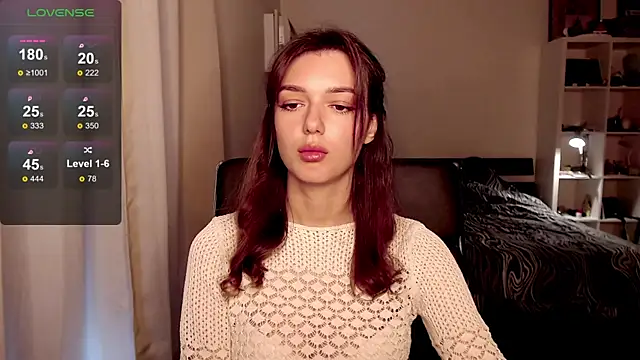 olivia jeas online show from March 2025 09:16:01 PM