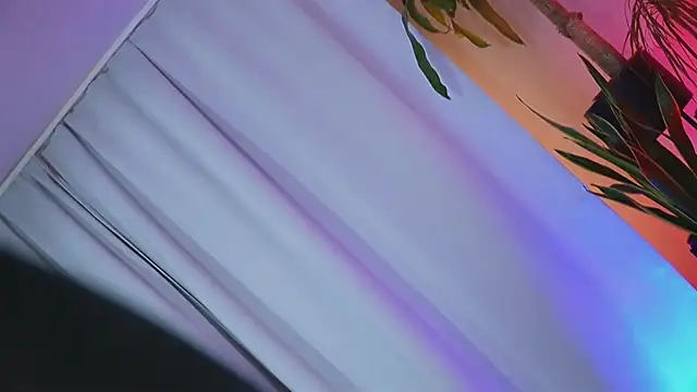 Snapshot of hotmilfbitch chatting on March 2025 02:10:01 AM hotmilfbitch online show from March 2025 02:10:01 AM