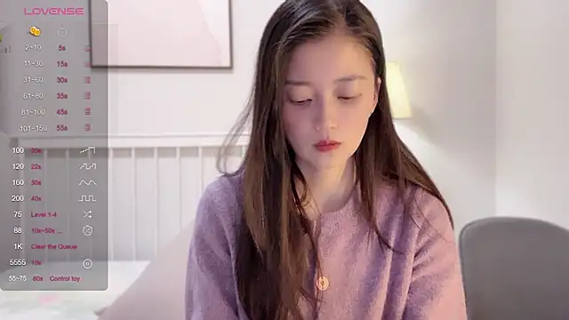 A-xena online show from February 2025 01:58:01 PM