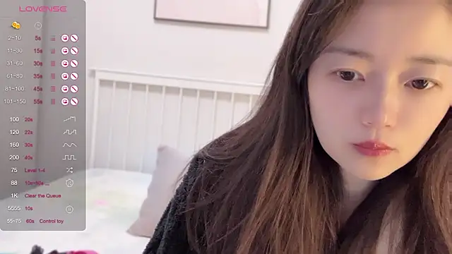 A-xena online show from March 2025 02:48:01 AM