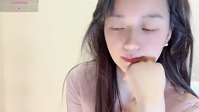 A-xena online show from December 2025 03:02:02 AM