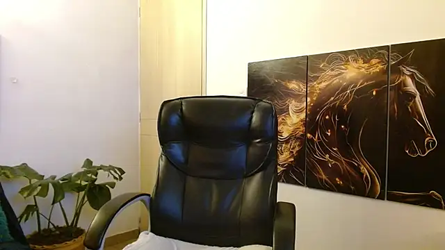 amalia brunette online show from March 2026 07:24:02 AM