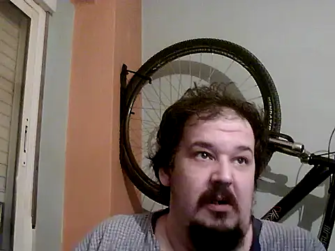 Snapshot of porkorossy chatting on January 2025 05:30:02 PM porkorossy online show from January 2025 05:30:02 PM