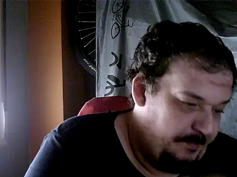 Snapshot of porkorossy chatting on September 2025 07:54:02 AM porkorossy online show from September 2025 07:54:02 AM