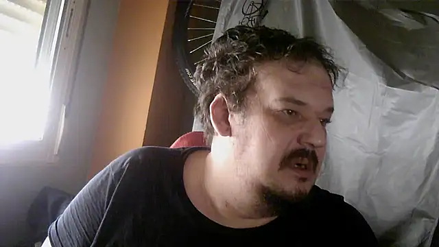 Snapshot of porkorossy chatting on September 2025 09:03:02 AM porkorossy online show from September 2025 09:03:02 AM