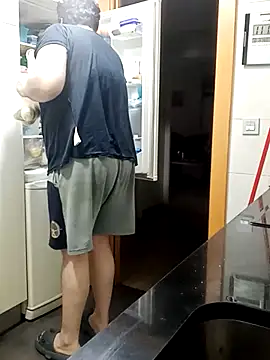 Snapshot of porkorossy chatting on October 2025 09:10:02 AM porkorossy online show from October 2025 09:10:02 AM