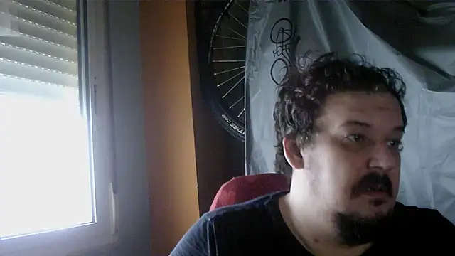 Snapshot of porkorossy chatting on October 2025 07:09:01 AM porkorossy online show from October 2025 07:09:01 AM