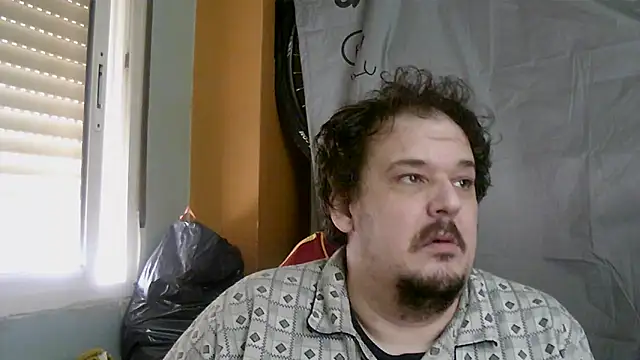 Snapshot of porkorossy chatting on November 2025 10:03:02 AM porkorossy online show from November 2025 10:03:02 AM