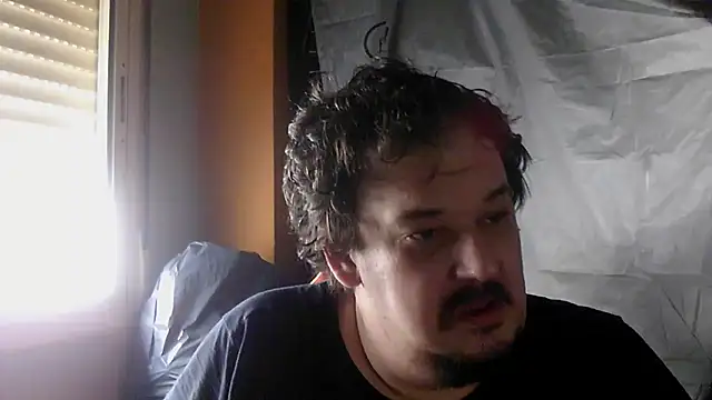 Snapshot of porkorossy chatting on November 2025 09:34:02 AM porkorossy online show from November 2025 09:34:02 AM