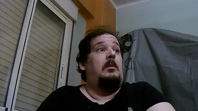 Snapshot of porkorossy chatting on December 2025 09:20:01 PM porkorossy online show from December 2025 09:20:01 PM