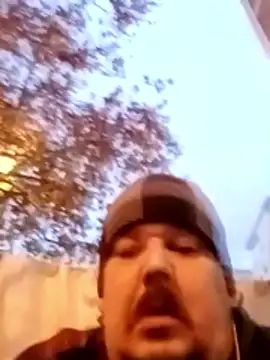 Snapshot of porkorossy chatting on December 2025 04:58:01 PM porkorossy online show from December 2025 04:58:01 PM