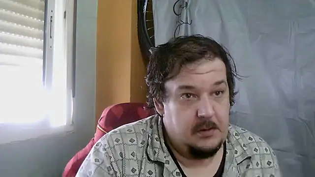 Snapshot of porkorossy chatting on January 2026 08:50:02 AM porkorossy online show from January 2026 08:50:02 AM