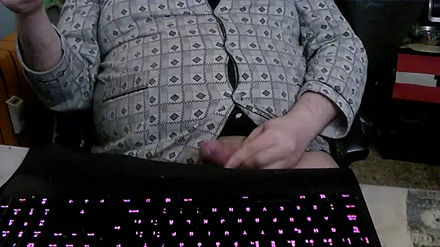 Snapshot of porkorossy chatting on January 2026 01:58:01 PM porkorossy online show from January 2026 01:58:01 PM