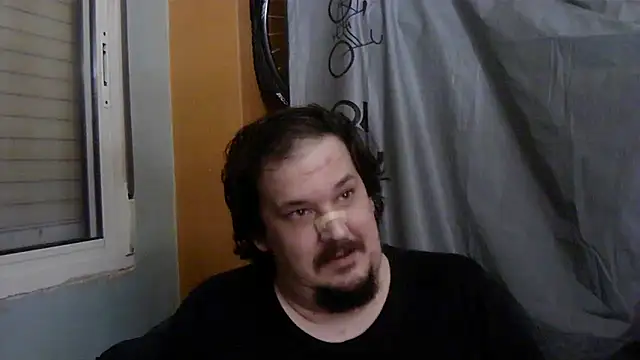 Snapshot of porkorossy chatting on February 2026 09:37:02 PM porkorossy online show from February 2026 09:37:02 PM