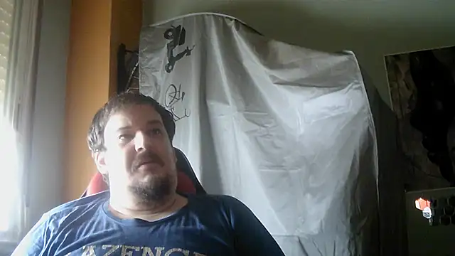 Snapshot of porkorossy chatting on July 2026 07:25:01 AM porkorossy online show from July 2026 07:25:01 AM