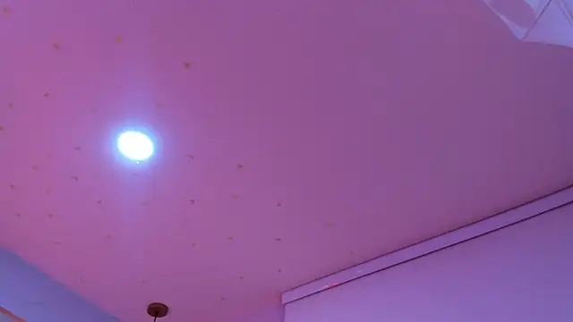 angel vibes  online show from September 2025 10:25:02 AM