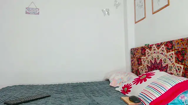 verocute7 online show from September 2025 02:59:01 AM