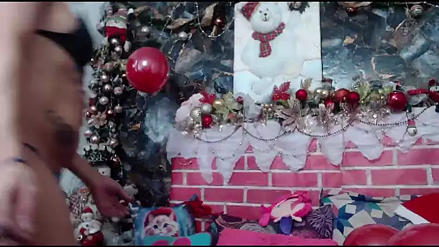 Snapshot of DesireDirtyTS__ chatting on November 2025 11:42:01 AM DesireDirtyTS online show from November 2025 11:42:01 AM