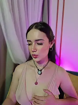 Snapshot of Kate_Amaretto_ chatting on May 2026 01:02:02 AM Kate Amaretto online show from May 2026 01:02:02 AM