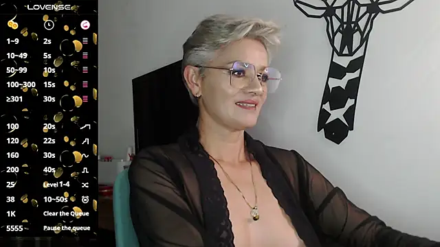 Snapshot of scarlett_paris22 chatting on January 2025 11:29:01 PM scarlett paris22 online show from January 2025 11:29:01 PM