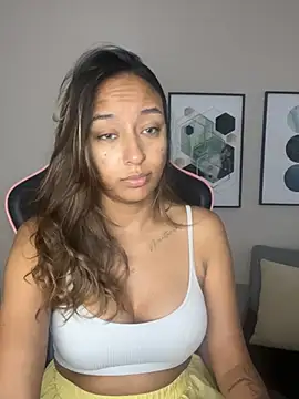 DianaHopson online show from February 2025 10:37:01 PM