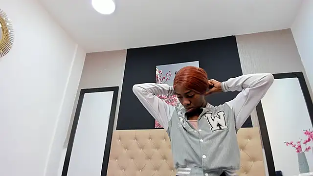 Shanelle   online show from March 2025 02:51:02 PM