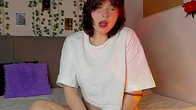 miss Lizzy online show from February 2025 01:16:02 AM