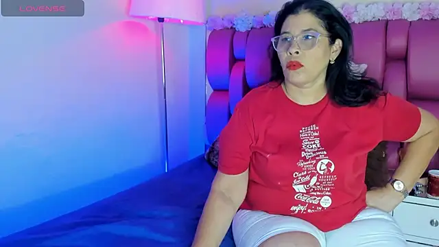 Snapshot of desire_matture chatting on March 2025 07:37:01 PM desire matture online show from March 2025 07:37:01 PM