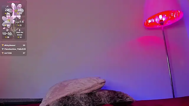 Snapshot of desire_matture chatting on March 2025 11:00:02 PM desire matture online show from March 2025 11:00:02 PM