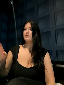 Snapshot of Angela_Fosterr chatting on November 2025 08:18:01 PM Angela Fosterr online show from November 2025 08:18:01 PM