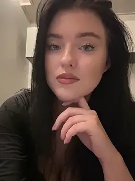 Snapshot of Angela_Fosterr chatting on November 2025 03:33:02 PM Angela Fosterr online show from November 2025 03:33:02 PM