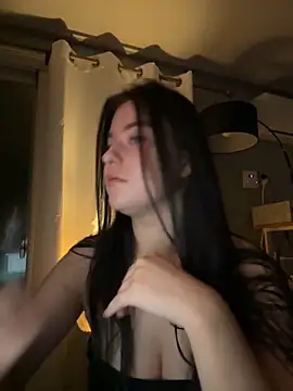 Snapshot of Angela_Fosterr chatting on November 2025 04:43:02 PM Angela Fosterr online show from November 2025 04:43:02 PM