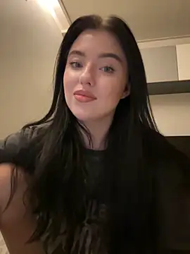 Snapshot of Angela_Fosterr chatting on December 2025 06:39:01 PM Angela Fosterr online show from December 2025 06:39:01 PM