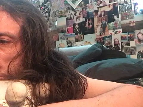 DownstairsSky online show from January 2025 08:40:01 AM