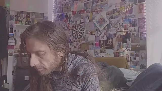 DownstairsSky online show from February 2025 01:32:01 PM