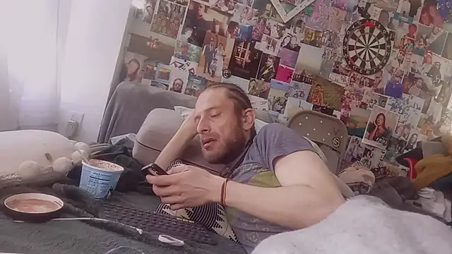 DownstairsSky online show from March 2025 05:02:02 PM