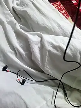 Niladri1410 online show from December 2024 05:40:01 PM