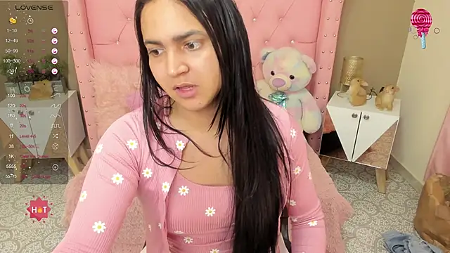 Andrys  online show from December 2024 06:57:02 PM