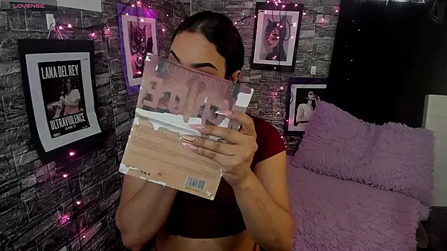 Andrys  online show from February 2026 08:52:01 PM