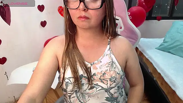 Snapshot of rose_meyer chatting on February 2025 09:19:02 PM rose meyer online show from February 2025 09:19:02 PM