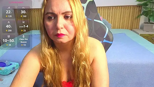 Snapshot of rose_meyer chatting on November 2025 06:39:01 PM rose meyer online show from November 2025 06:39:01 PM