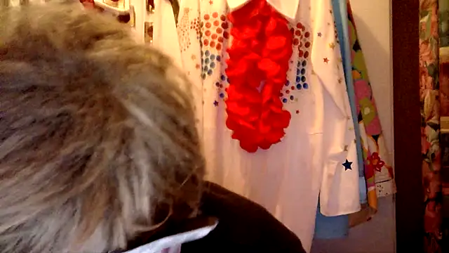 Snapshot of Sigorius chatting on January 2025 12:48:02 AM Sigorius online show from January 2025 12:48:02 AM