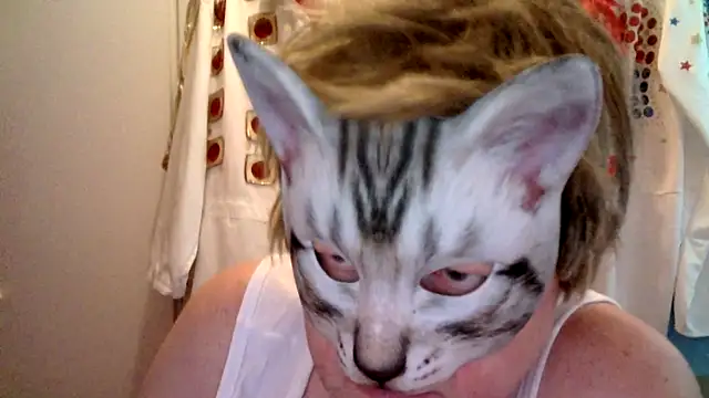 Snapshot of Sigorius chatting on January 2025 09:44:02 AM Sigorius online show from January 2025 09:44:02 AM