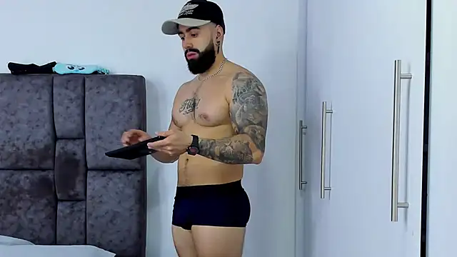 Zack Froone online show from February 2025 01:42:01 PM