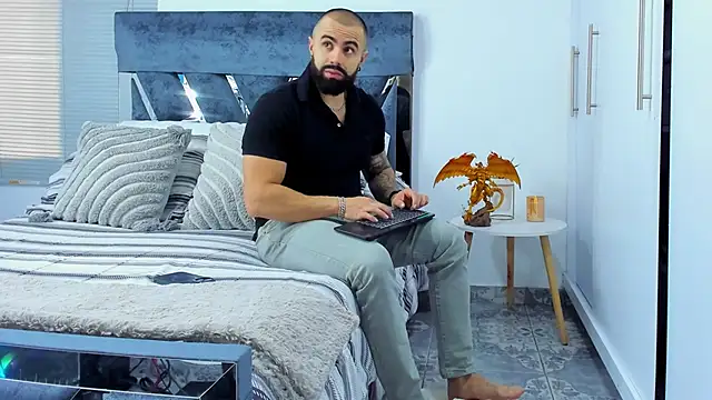 Zack Froone online show from February 2026 01:51:02 PM